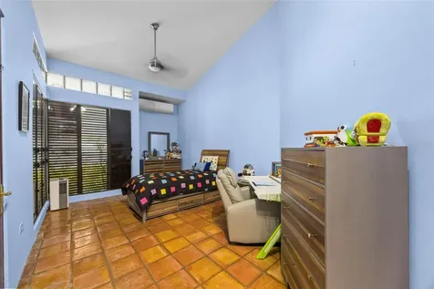 H A 28 Villa Caparra Guaynabo PR 00966