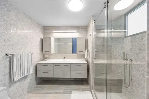 H A 28 Villa Caparra Guaynabo PR 00966