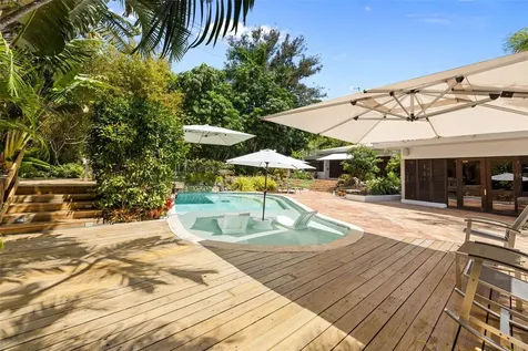 H A 28 Villa Caparra Guaynabo PR 00966