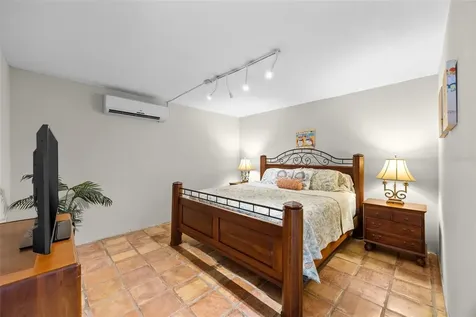 H A 28 Villa Caparra Guaynabo PR 00966