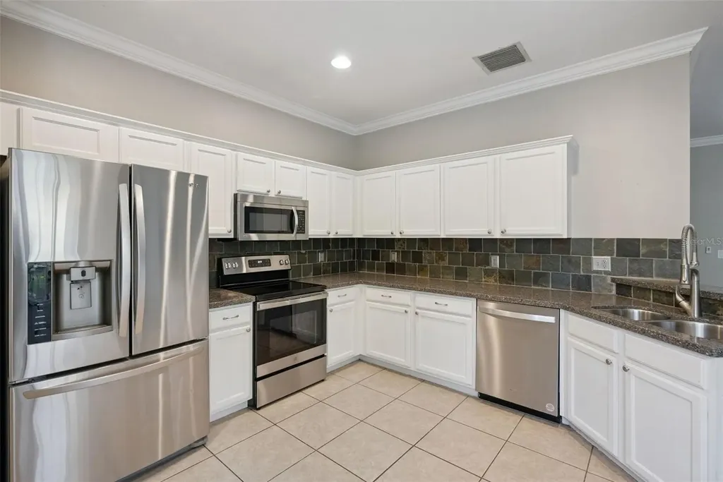 1290 Burgundy Court Oviedo FL 32766