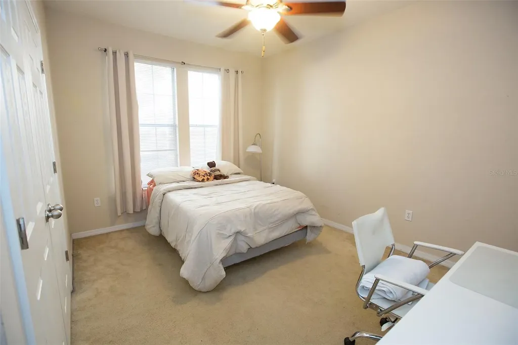 1235 SW 9th Road Gainesville FL 32601