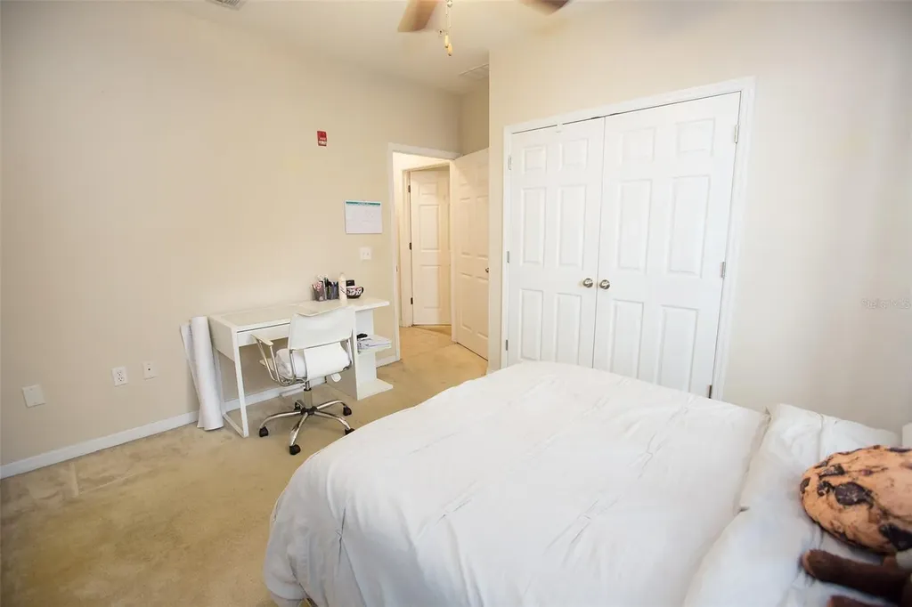 1235 SW 9th Road Gainesville FL 32601