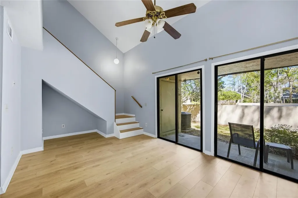 7200 SW 8th Avenue Gainesville FL 32608