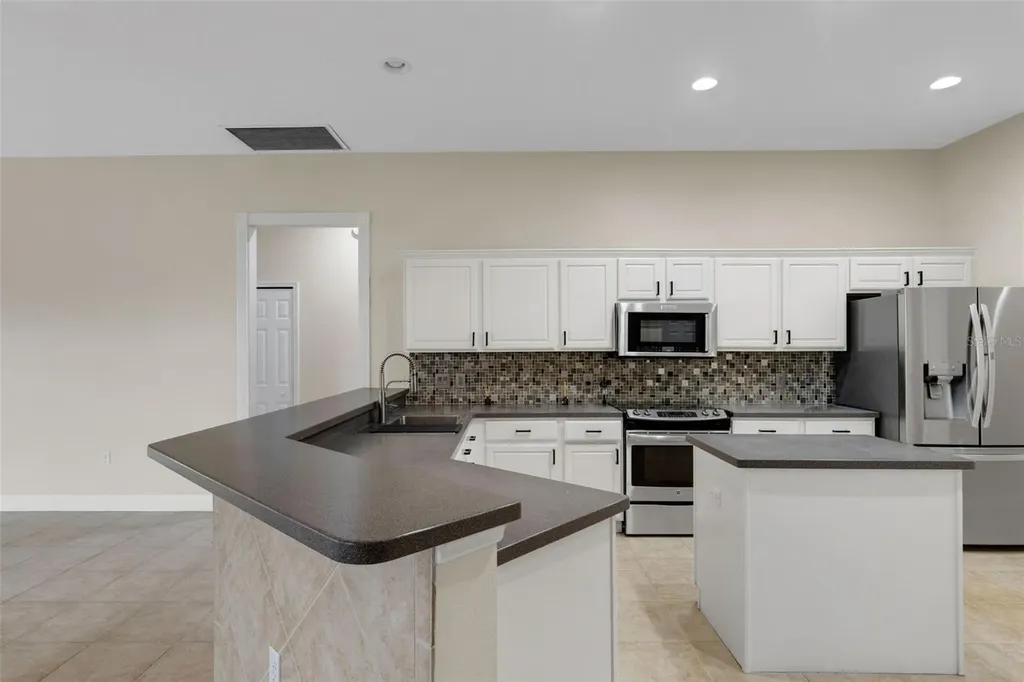 11011 Hyacinth Place Lakewood Ranch FL 34202