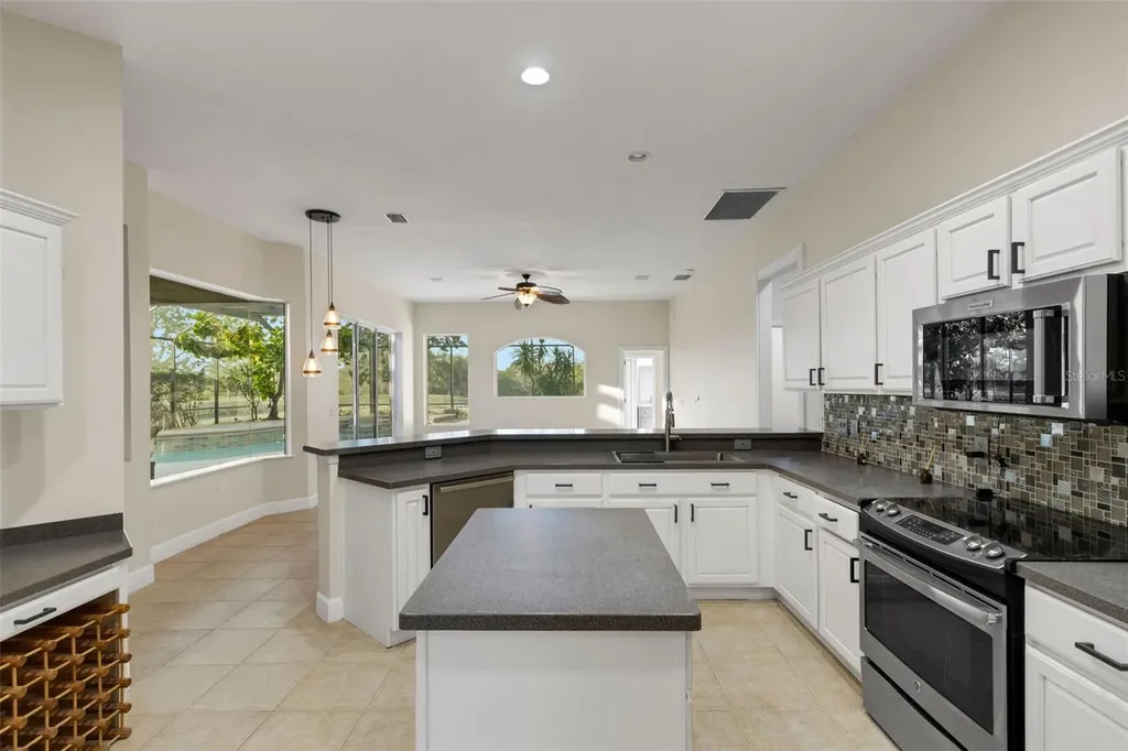 11011 Hyacinth Place Lakewood Ranch FL 34202