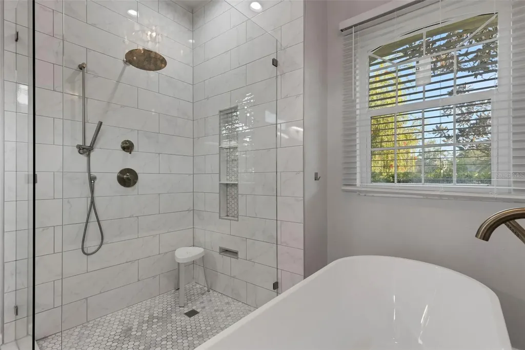 11011 Hyacinth Place Lakewood Ranch FL 34202