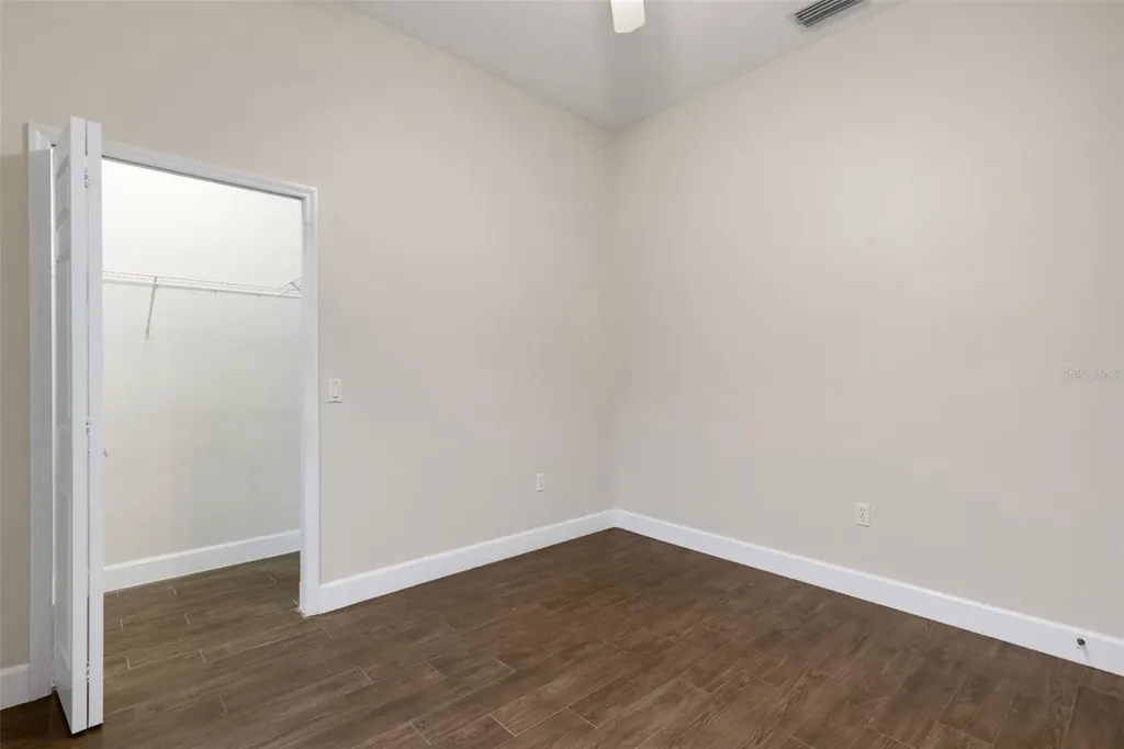 11011 Hyacinth Place Lakewood Ranch FL 34202
