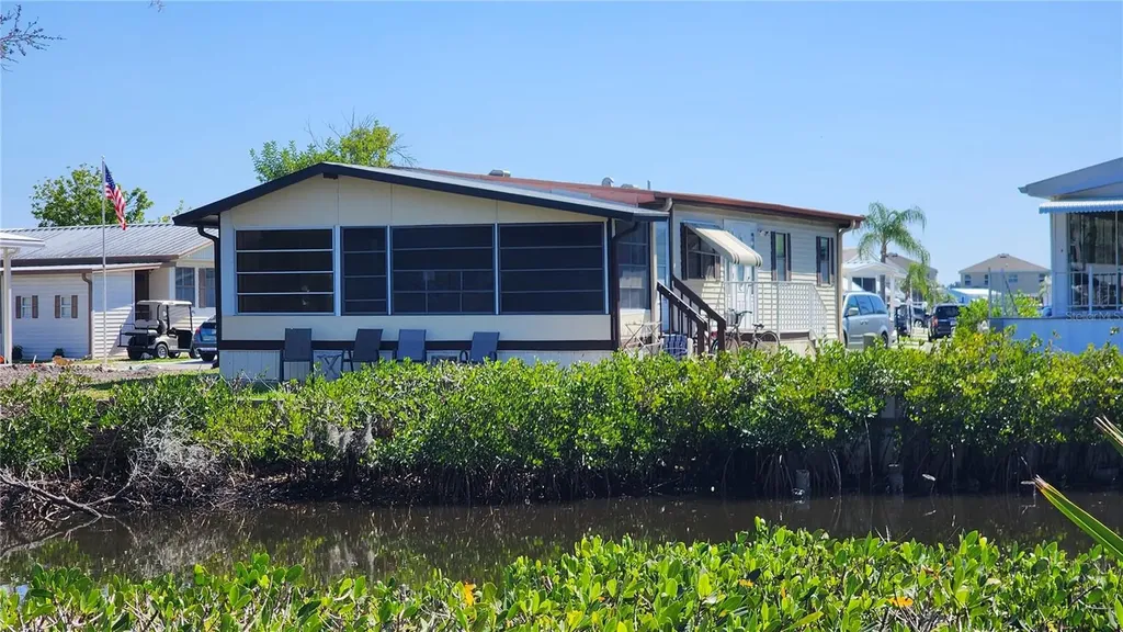 3333 26th Avenue E Bradenton FL 34208
