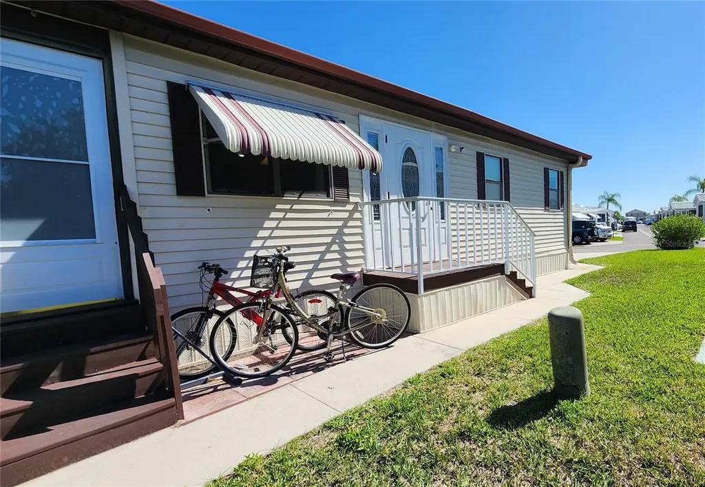 3333 26th Avenue E Bradenton FL 34208