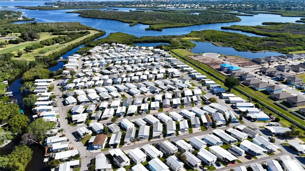 3333 26th Avenue E Bradenton FL 34208