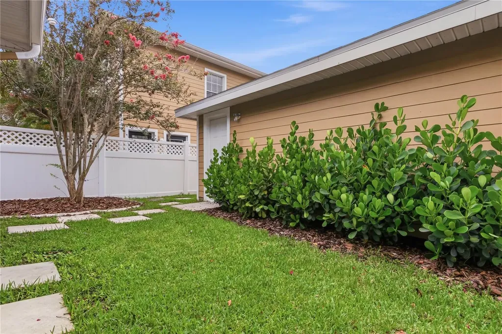 14606 Bournemouth Road Tampa FL 33626