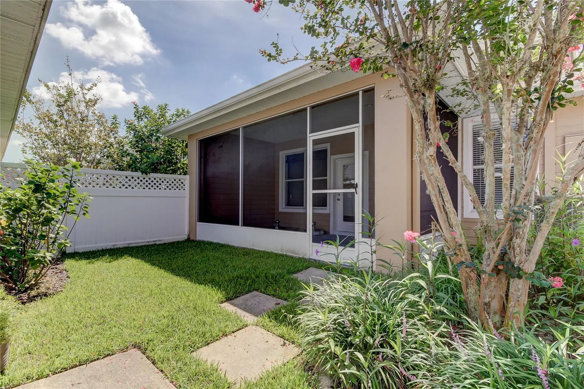 14606 Bournemouth Road Tampa FL 33626