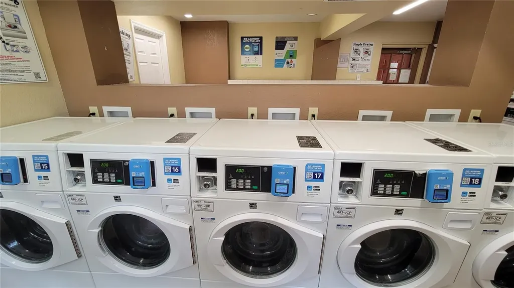 4155 S Semoran Boulevard Orlando FL 32822