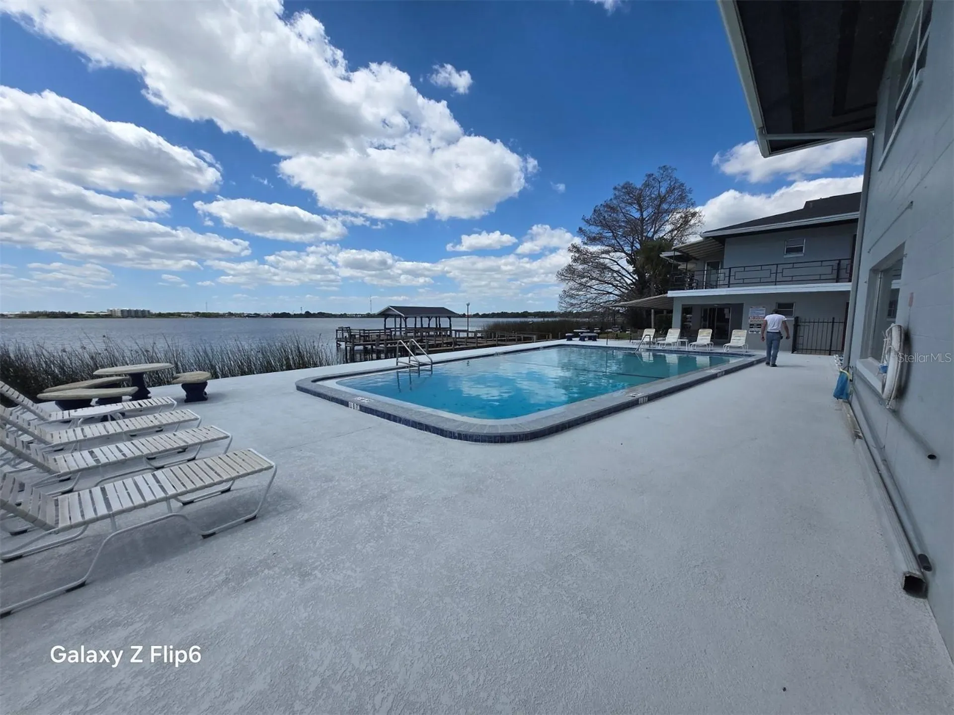 4328 Edgewater Drive Orlando FL 32804