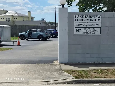 4328 Edgewater Drive Orlando FL 32804