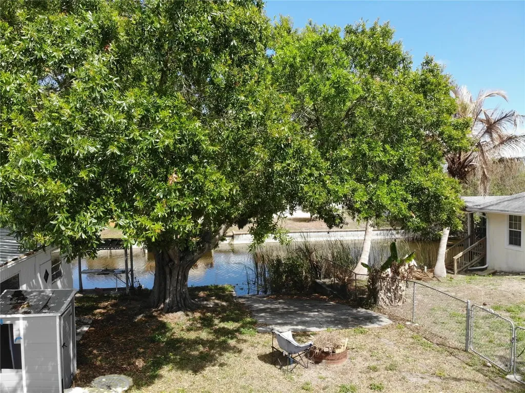 1183 9th Street Okeechobee FL 34974