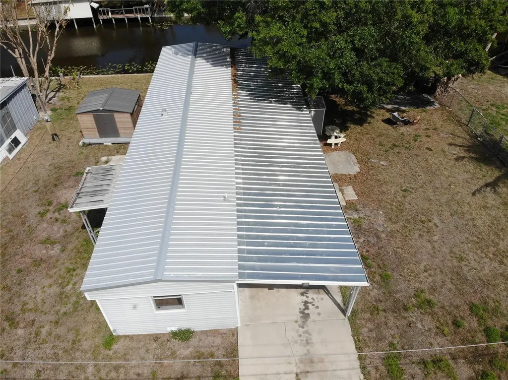 1183 9th Street Okeechobee FL 34974