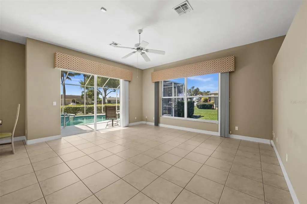 410 SE 20th Court Cape Coral FL 33990