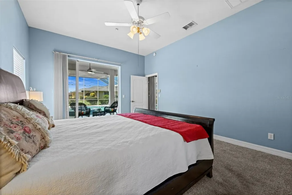 410 SE 20th Court Cape Coral FL 33990