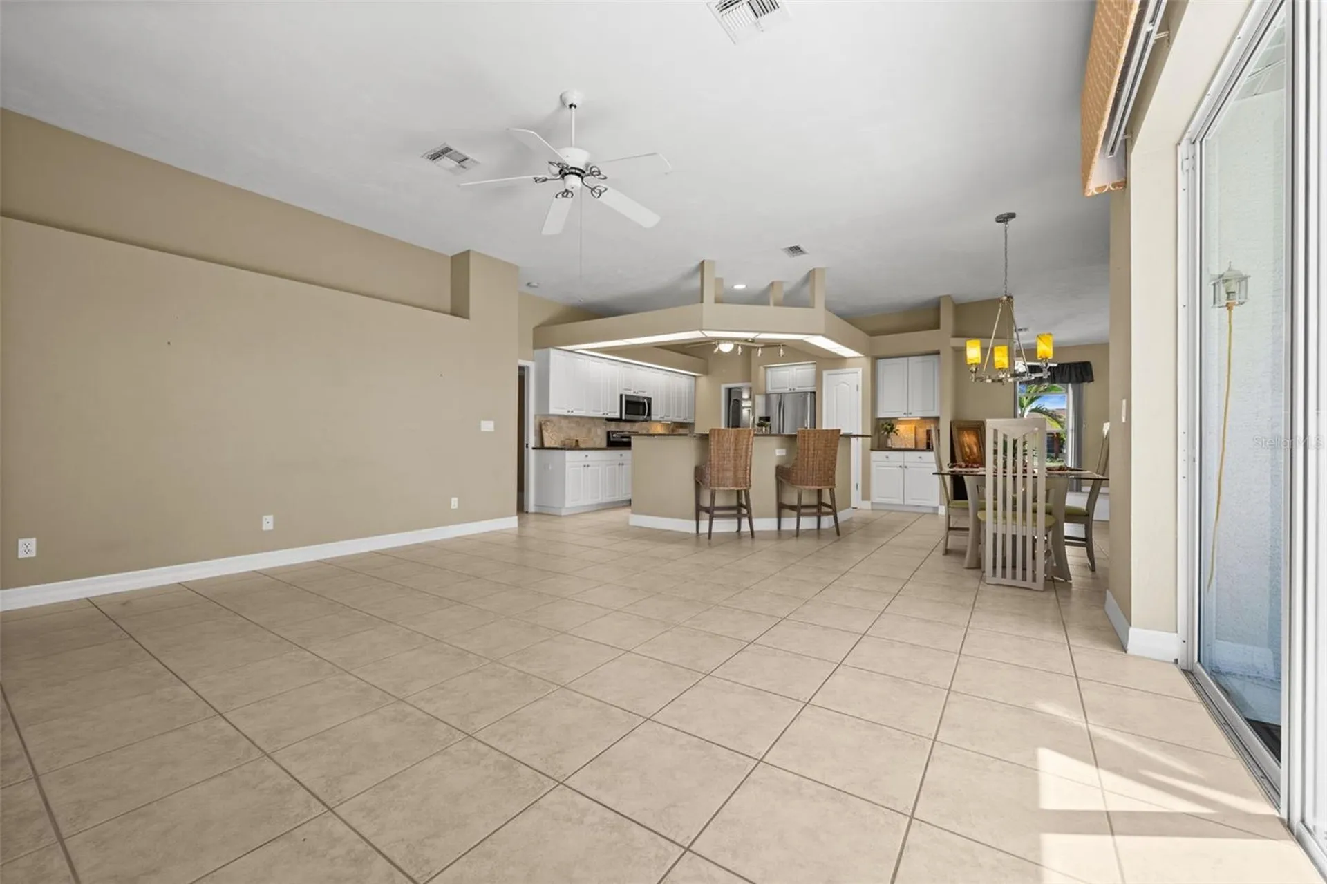 410 SE 20th Court Cape Coral FL 33990