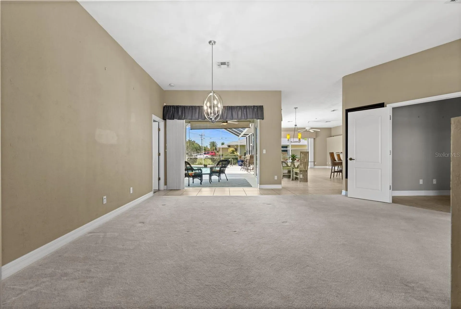 410 SE 20th Court Cape Coral FL 33990
