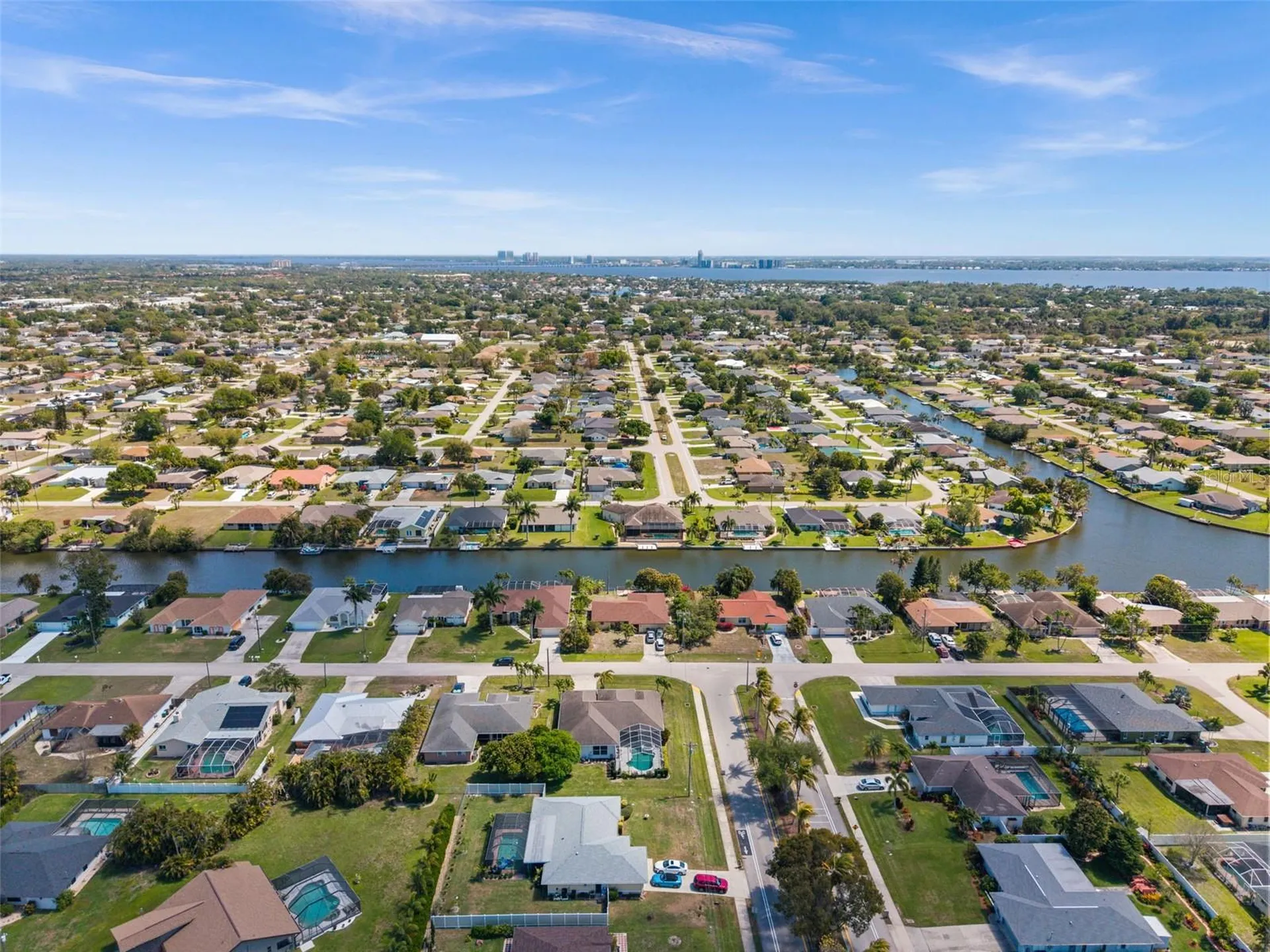 410 SE 20th Court Cape Coral FL 33990