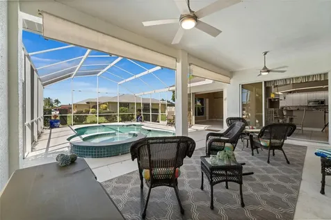 410 SE 20th Court Cape Coral FL 33990