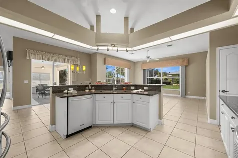 410 SE 20th Court Cape Coral FL 33990