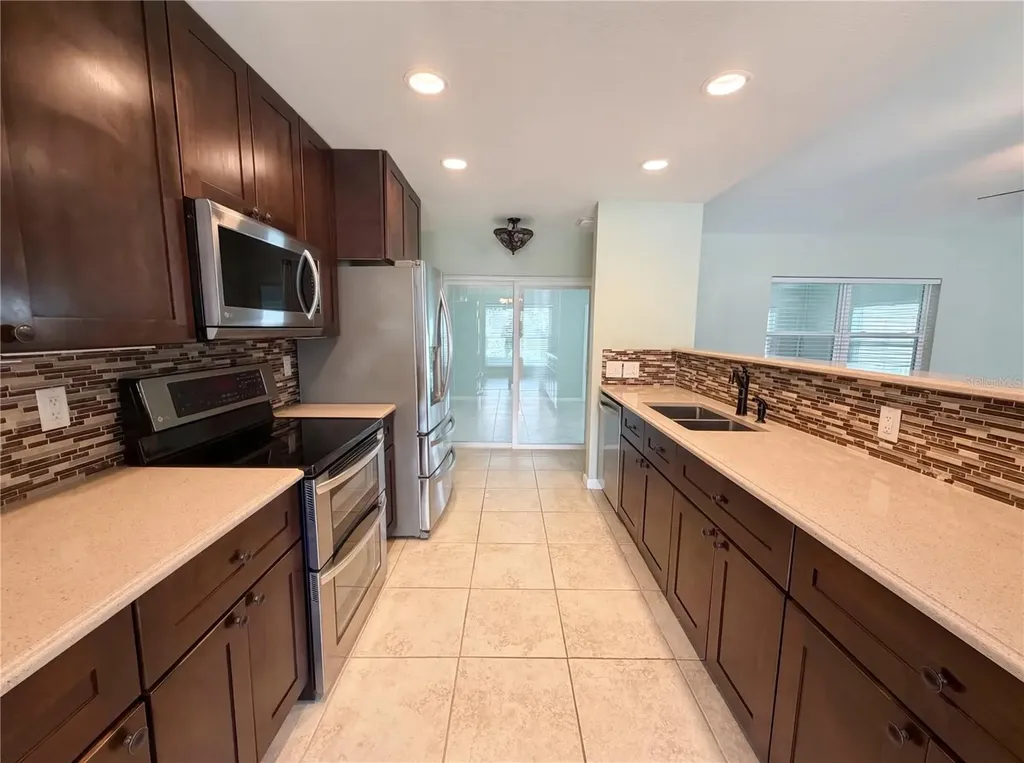 1415 Sandalwood Drive Plant City FL 33563