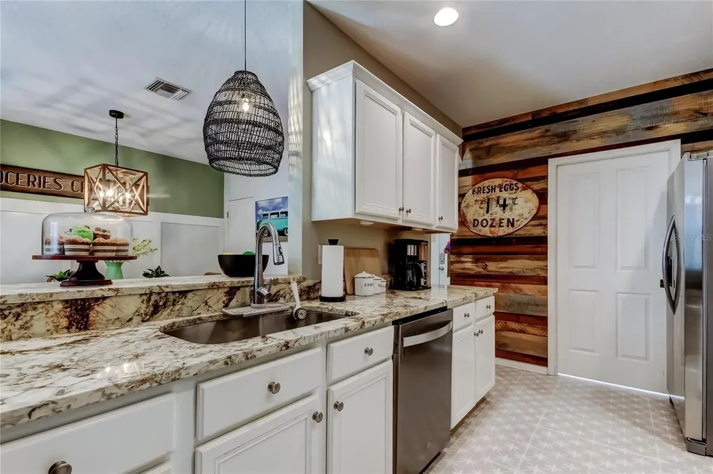 10019 Bradwell Place Tampa FL 33626