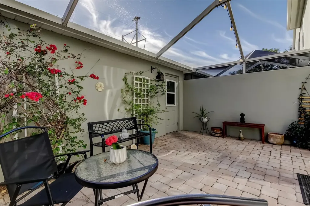 10019 Bradwell Place Tampa FL 33626