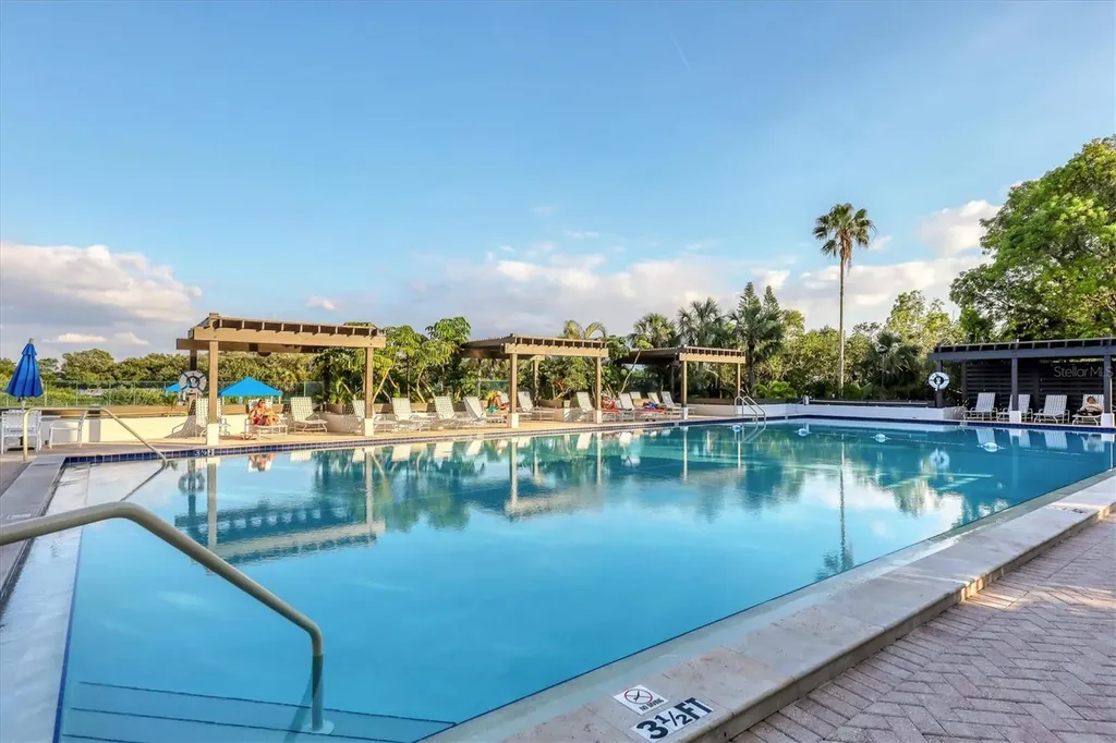 842 Bayport Way Longboat Key FL 34228