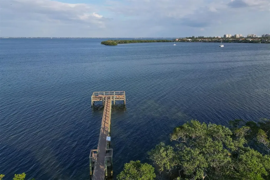 842 Bayport Way Longboat Key FL 34228