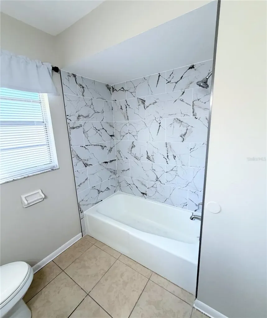 709 Lewis Street Fruitland Park FL 34731