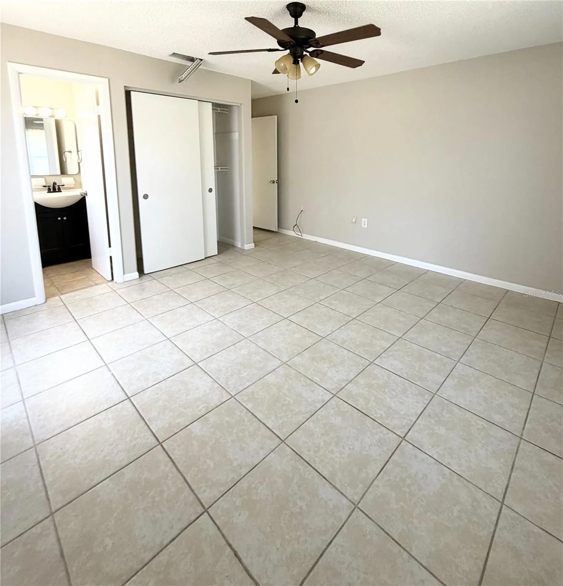709 Lewis Street Fruitland Park FL 34731