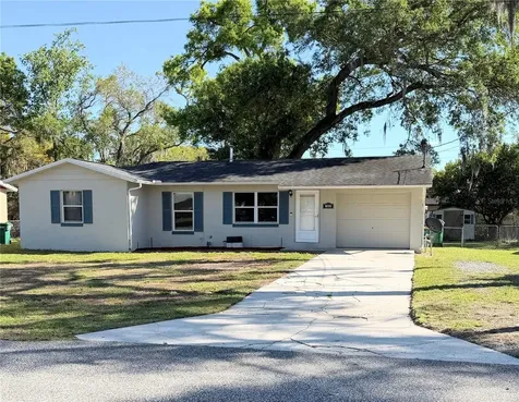 709 Lewis Street Fruitland Park FL 34731