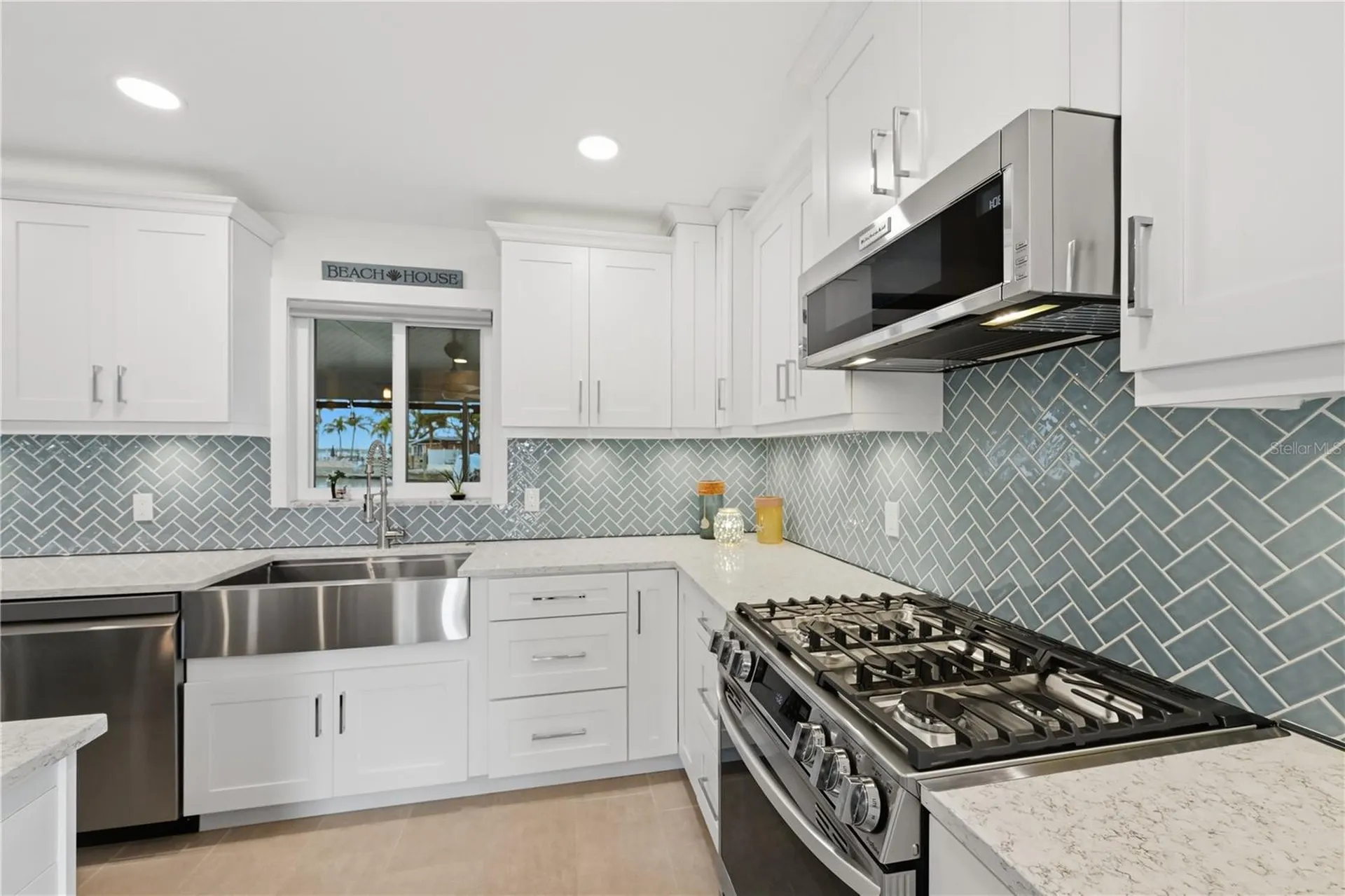 211 21st Street NE Bradenton FL 34208
