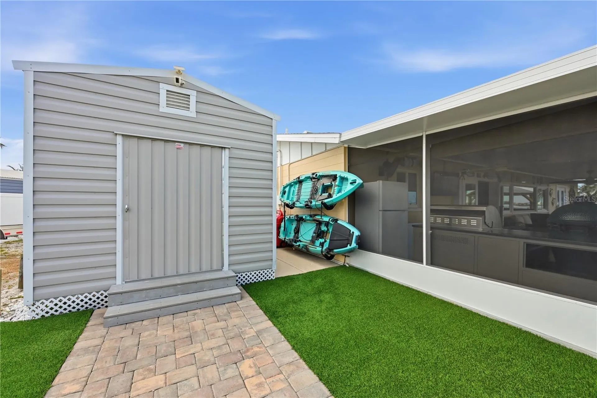 211 21st Street NE Bradenton FL 34208