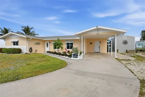 211 21st Street NE Bradenton FL 34208