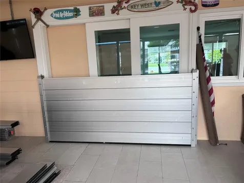 211 21st Street NE Bradenton FL 34208