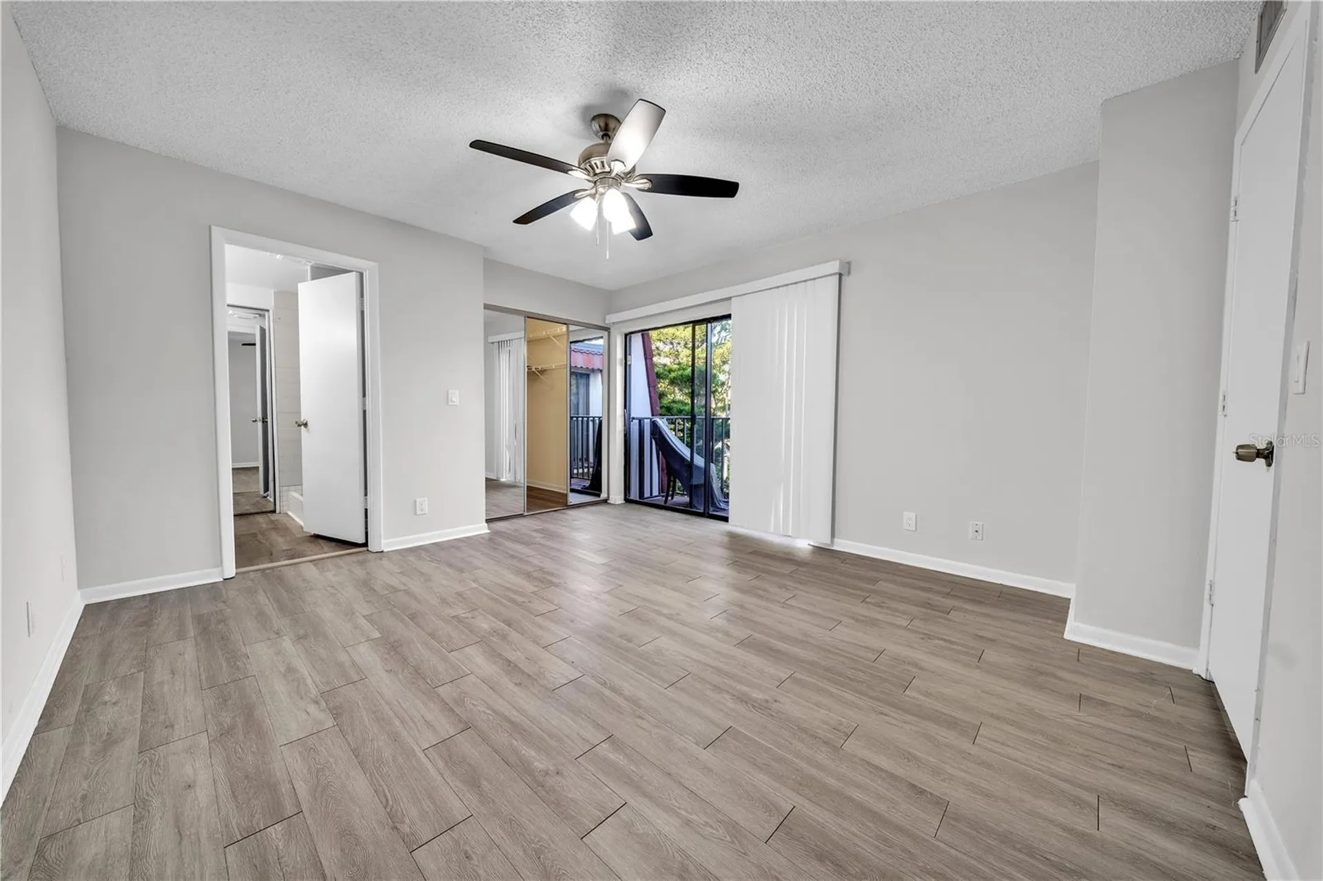 2605 10th Court Palm Harbor FL 34684