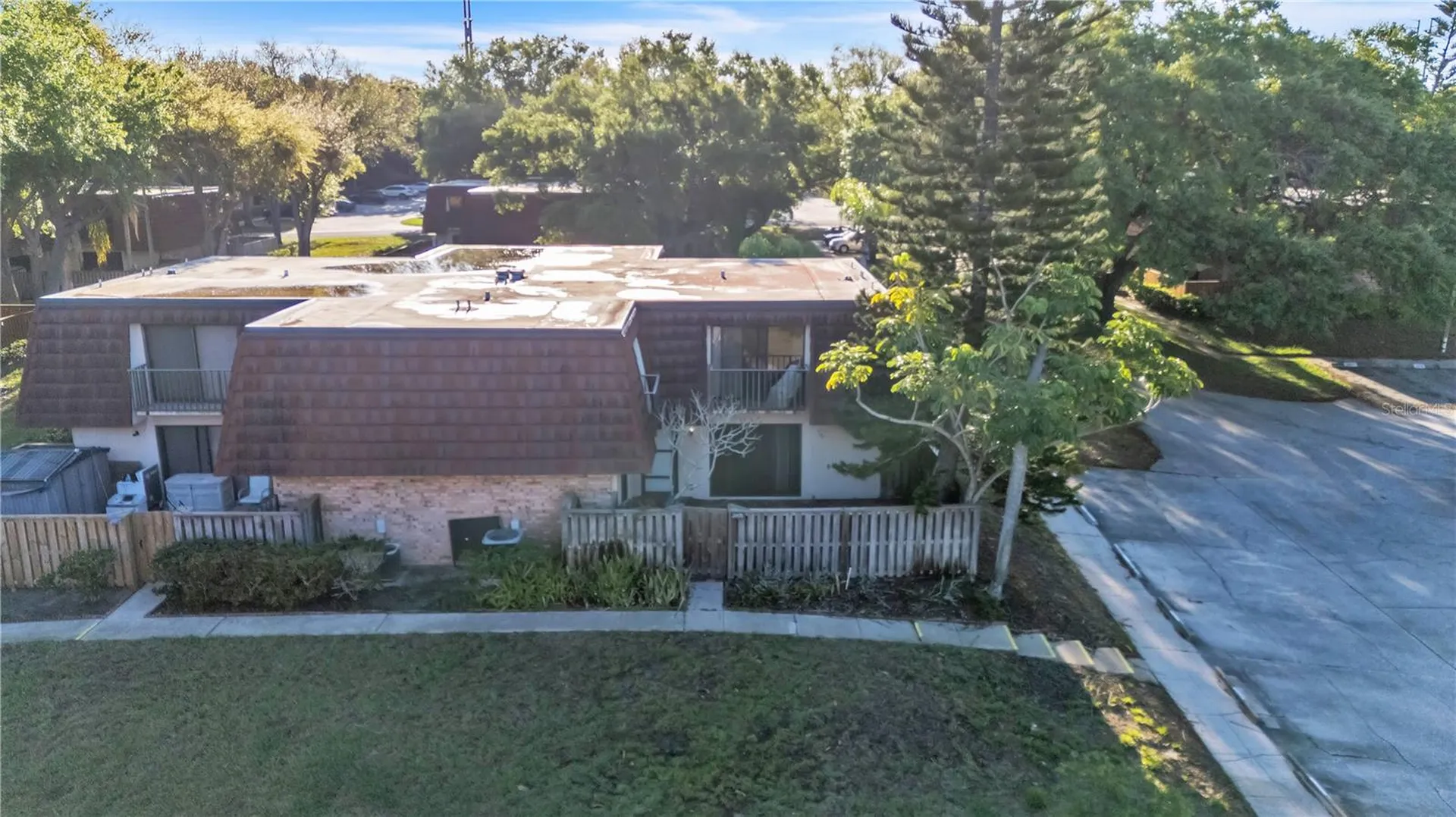 2605 10th Court Palm Harbor FL 34684