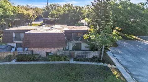 2605 10th Court Palm Harbor FL 34684
