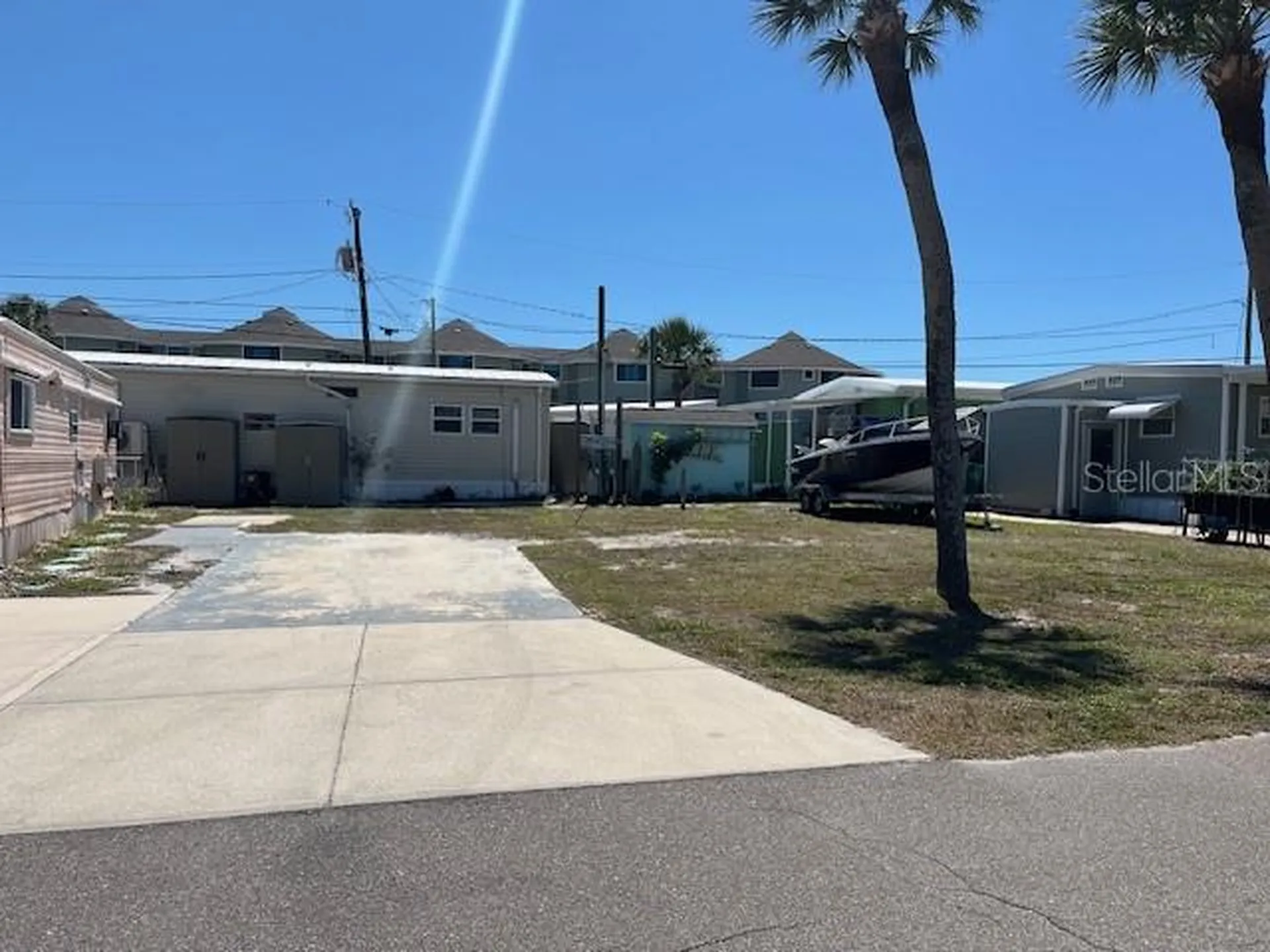 2295 N Beach Road Englewood FL 34223