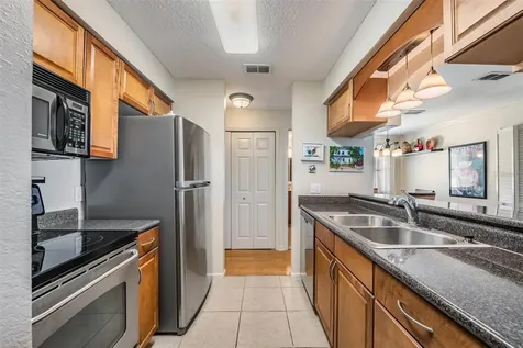 10103 Sailwinds Boulevard N Largo FL 33773