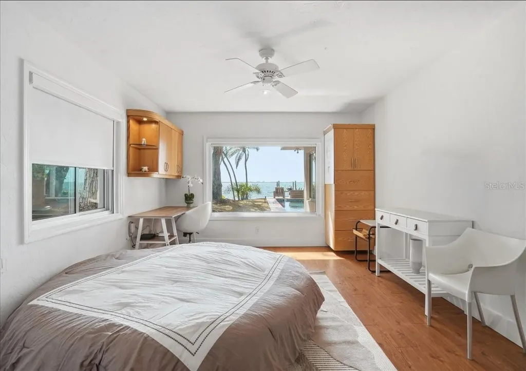3127 Bay Shore Road Sarasota FL 34234