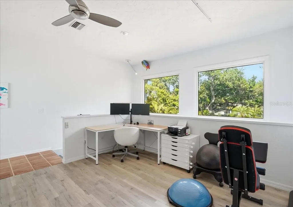 3127 Bay Shore Road Sarasota FL 34234