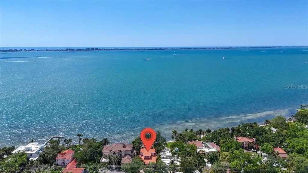 3127 Bay Shore Road Sarasota FL 34234