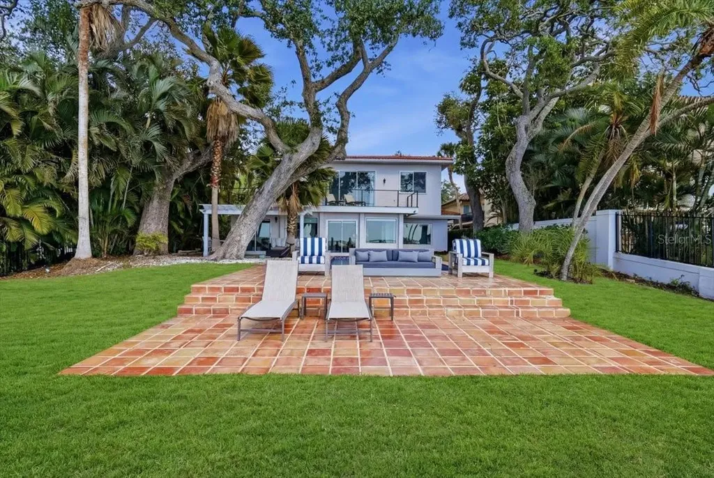 3127 Bay Shore Road Sarasota FL 34234